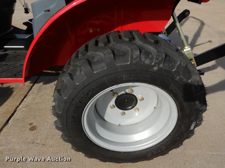 image for item DK9841 2017 Mahindra eMax 22S MFWD tractor