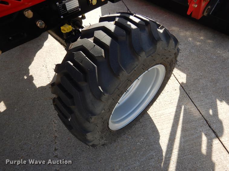 image for item DK9842 2017 Mahindra eMax 22S MFWD tractor