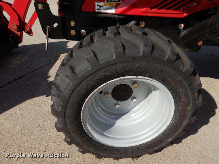 image for item DK9842 2017 Mahindra eMax 22S MFWD tractor