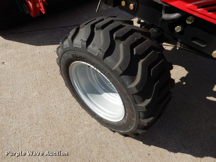 image for item DK9842 2017 Mahindra eMax 22S MFWD tractor