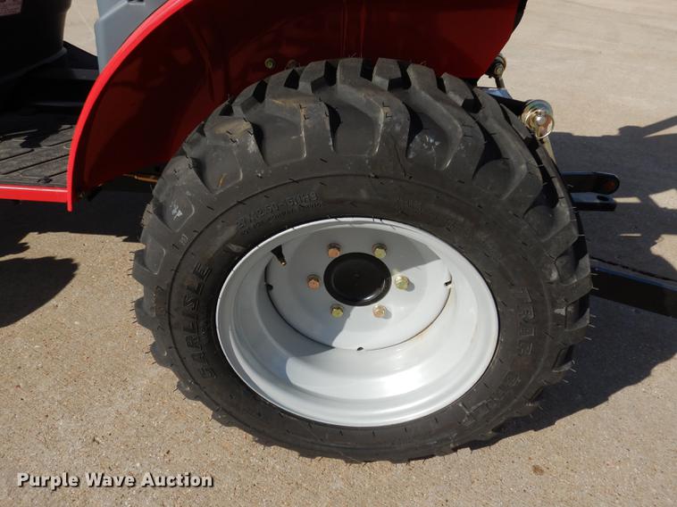 image for item DK9842 2017 Mahindra eMax 22S MFWD tractor