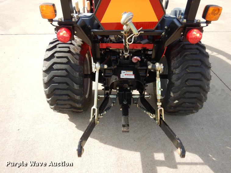 image for item DK9843 2016 Mahindra eMax 22S MFWD tractor