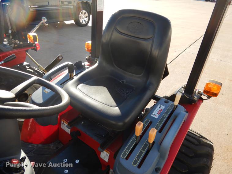 image for item DK9843 2016 Mahindra eMax 22S MFWD tractor