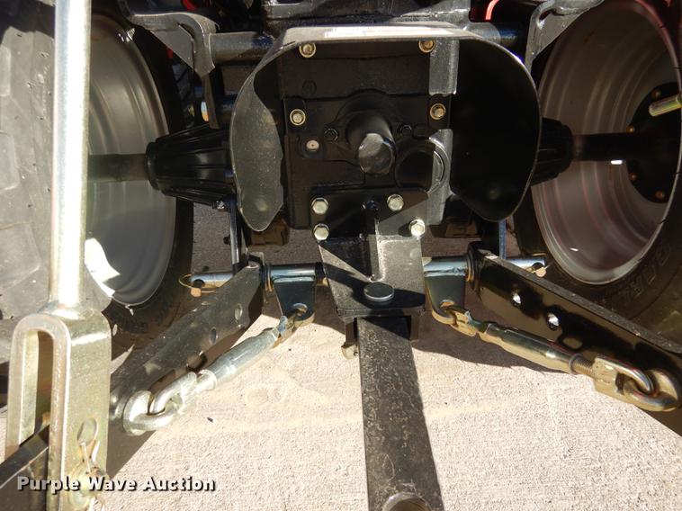 image for item DK9843 2016 Mahindra eMax 22S MFWD tractor