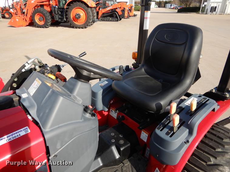 image for item DK9844 2017 Mahindra eMax 22S MFWD tractor