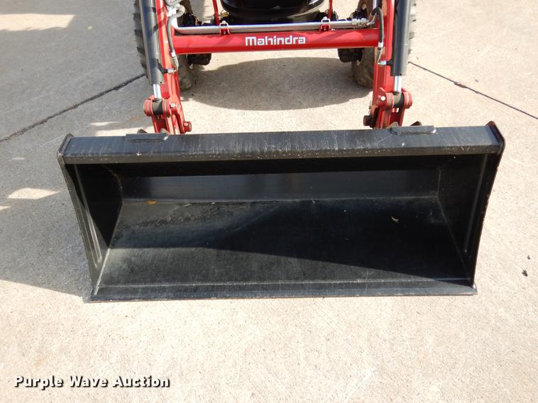 image for item DK9844 2017 Mahindra eMax 22S MFWD tractor