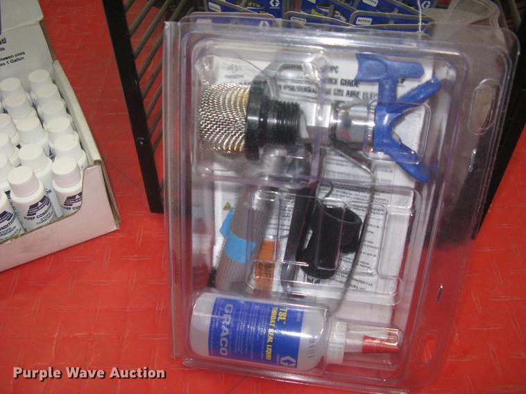 image for item DQ9656 Graco Pro 230PC paint sprayer