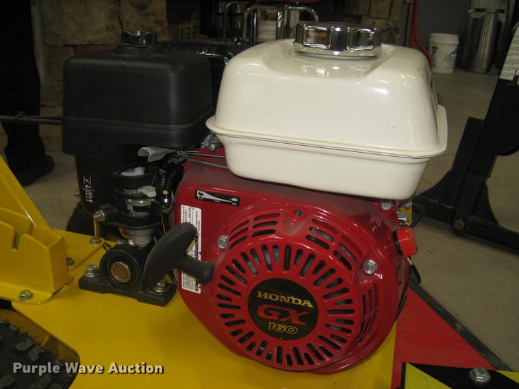 image for item DQ9660 Ground Hog T-4-HS18 trencher