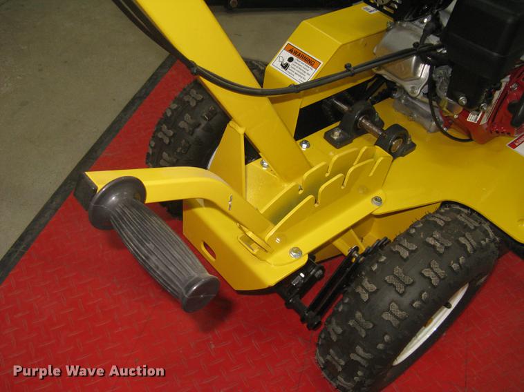 image for item DQ9660 Ground Hog T-4-HS18 trencher