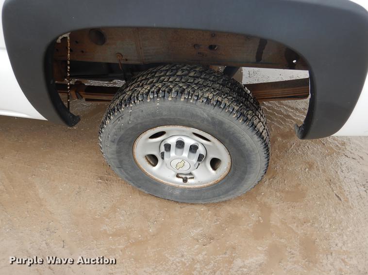 image for item DY9782 2007 Chevrolet Silverado 2500HD pickup truck