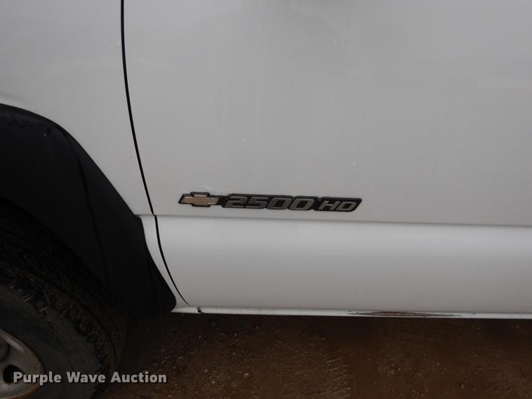 image for item DY9782 2007 Chevrolet Silverado 2500HD pickup truck