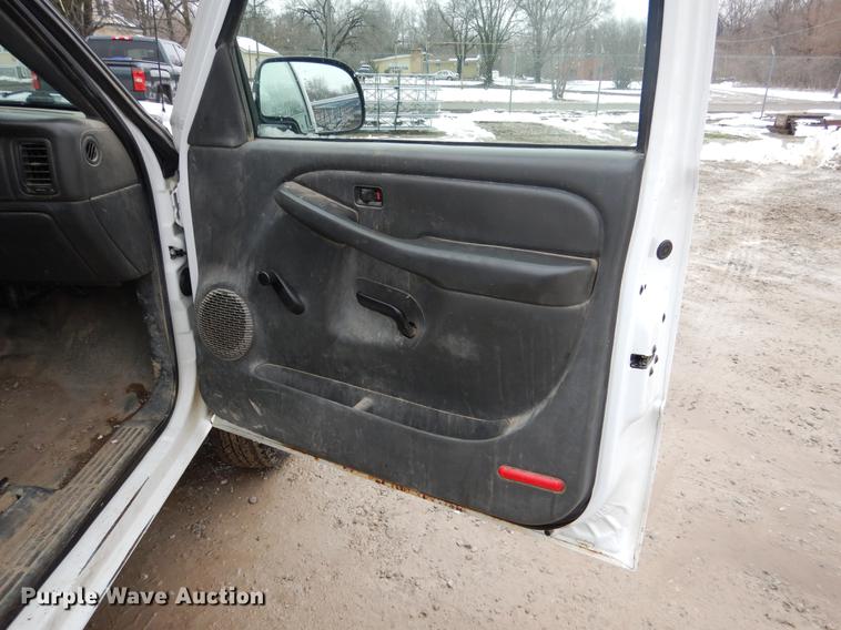 image for item DY9782 2007 Chevrolet Silverado 2500HD pickup truck