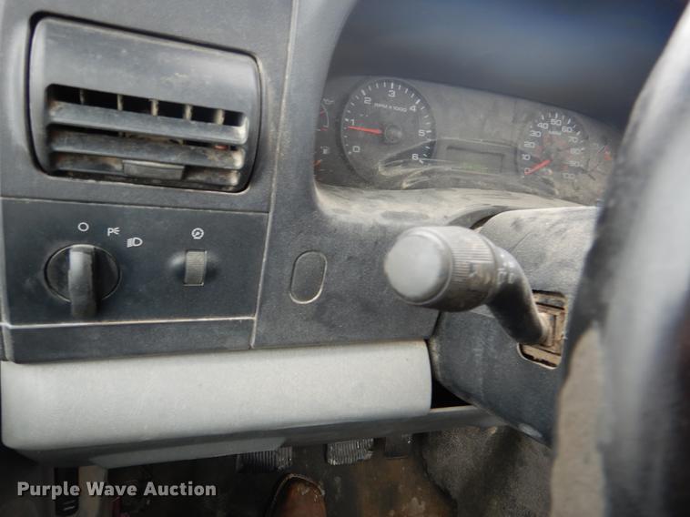 image for item DY9783 2005 Ford F250 Super Duty XL pickup truck