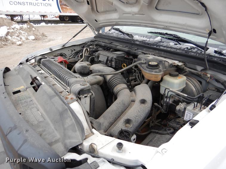 image for item DY9783 2005 Ford F250 Super Duty XL pickup truck