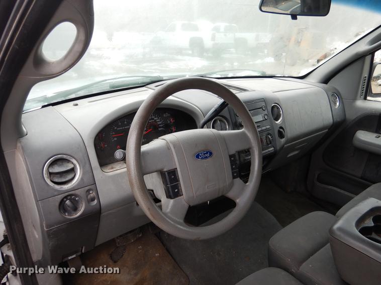 image for item DY9784 2007 Ford F150 XLT SuperCab pickup truck