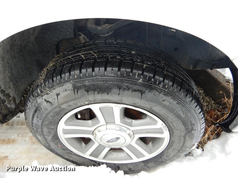 image for item DY9784 2007 Ford F150 XLT SuperCab pickup truck