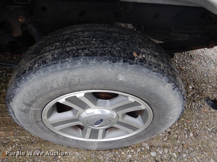 image for item DY9784 2007 Ford F150 XLT SuperCab pickup truck