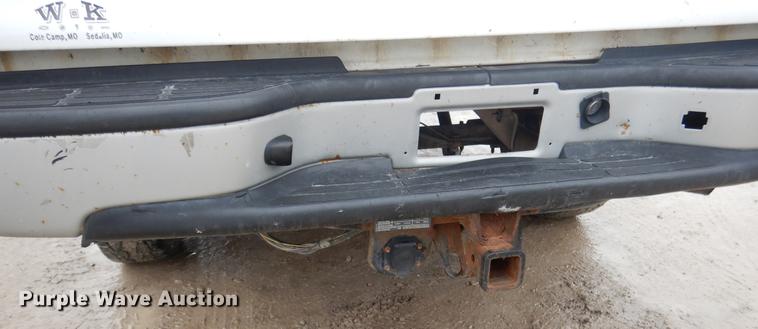 image for item DY9785 2005 Chevrolet Silverado 2500HD pickup truck