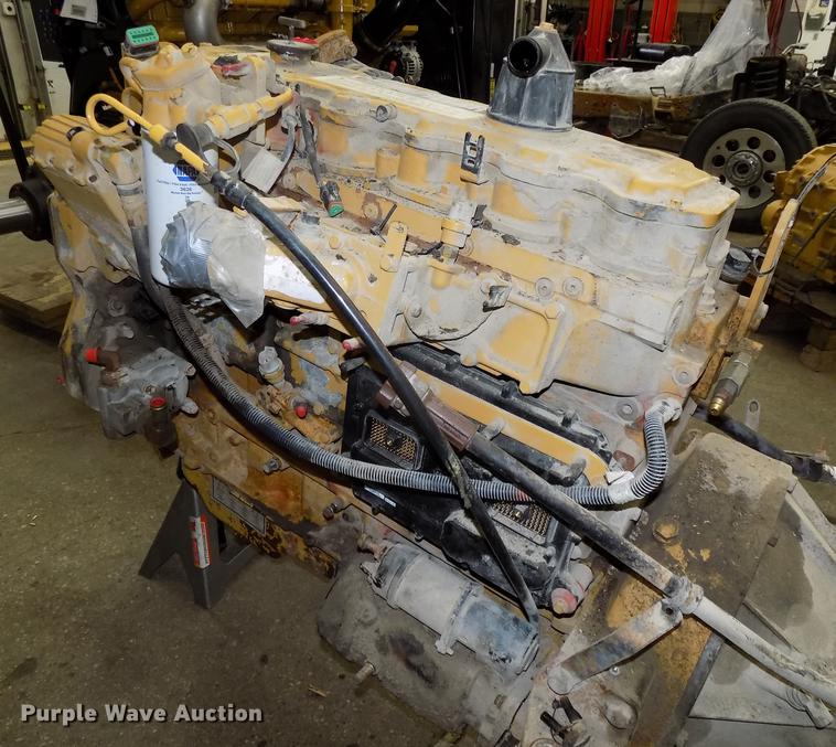 image for item DZ9622 2002 Caterpillar 3126 7.2L L6 turbo diesel engine