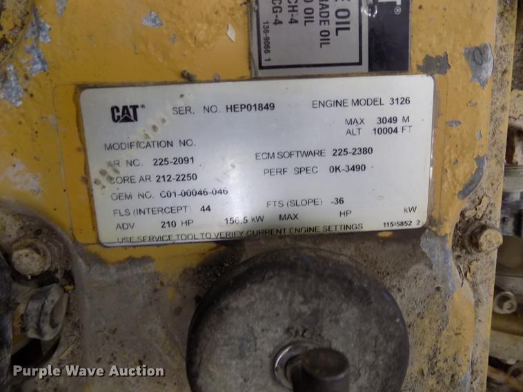 image for item DZ9622 2002 Caterpillar 3126 7.2L L6 turbo diesel engine