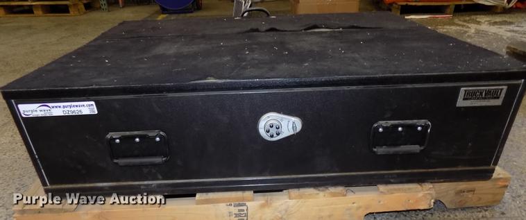 image for item DZ9626 Truck vault