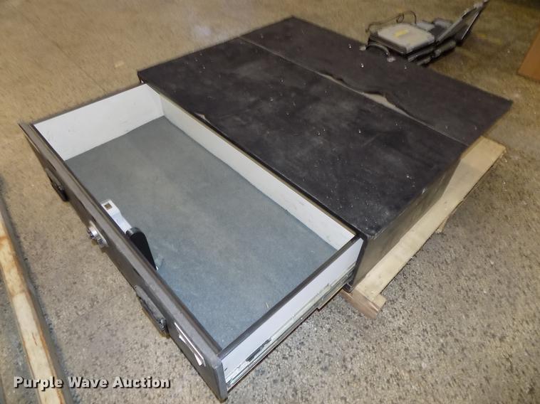 image for item DZ9626 Truck vault