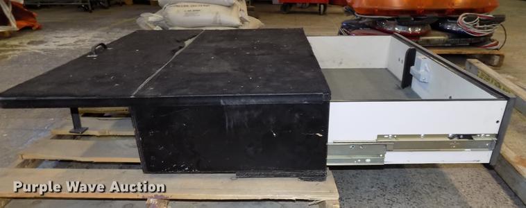 image for item DZ9626 Truck vault