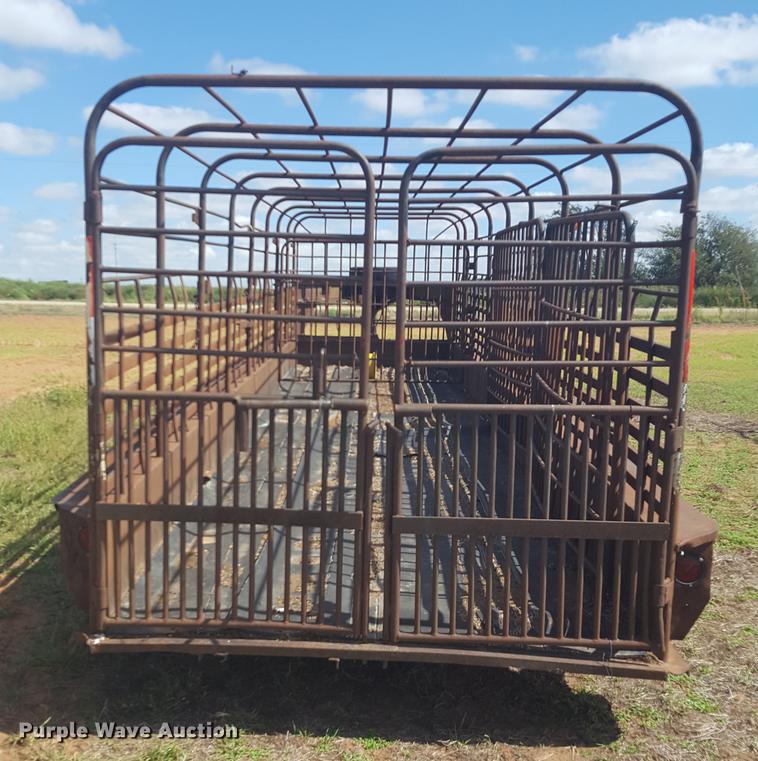 image for item EN9628 Livestock trailer