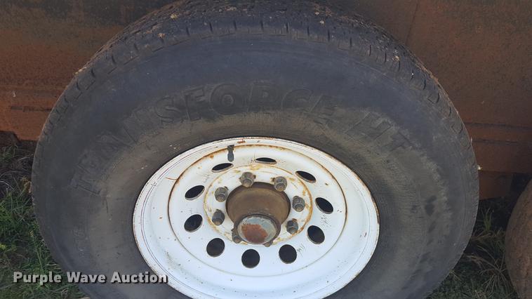 image for item EN9628 Livestock trailer