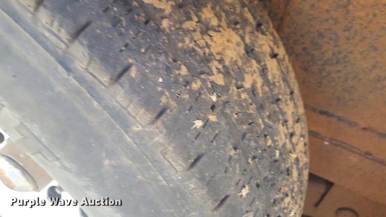 image for item EN9628 Livestock trailer