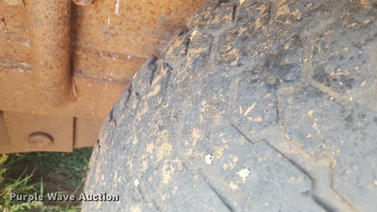 image for item EN9628 Livestock trailer