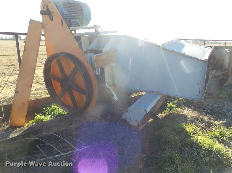 image for item EN9689 Grain elevator