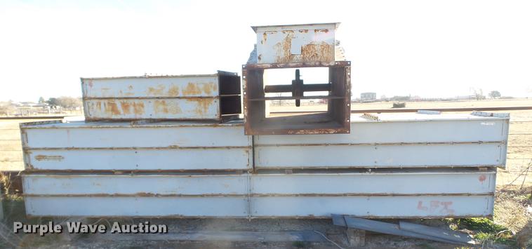 image for item EN9689 Grain elevator