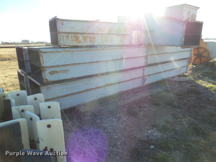 image for item EN9689 Grain elevator