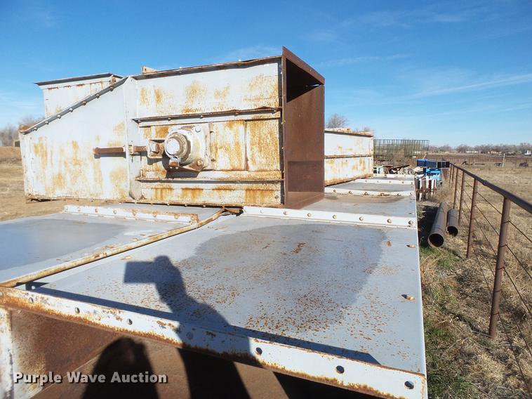 image for item EN9689 Grain elevator