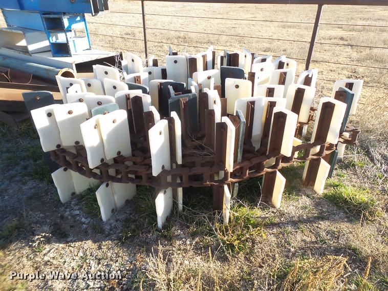 image for item EN9689 Grain elevator