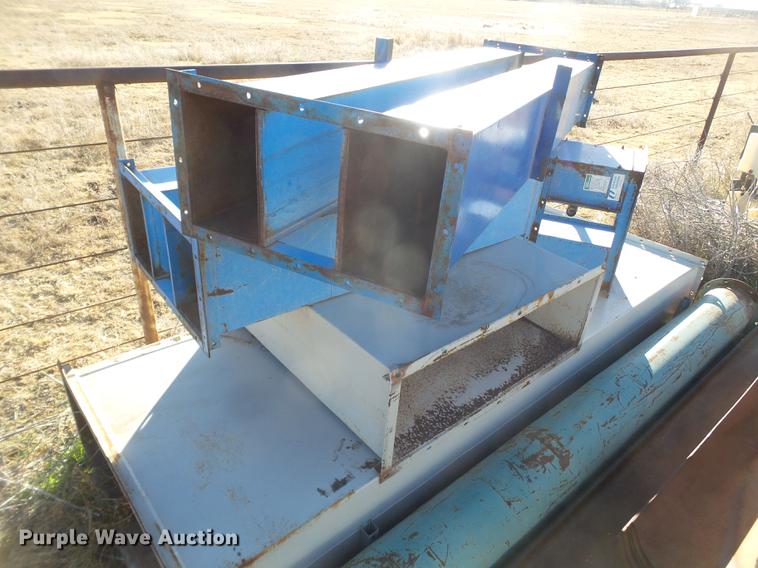 image for item EN9689 Grain elevator