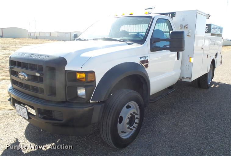 image for item EN9708 2010 Ford F550 service truck