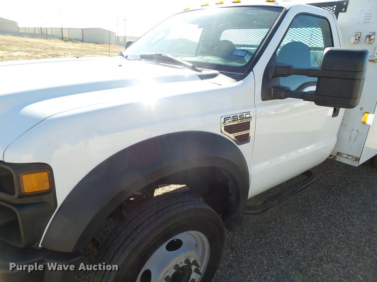 image for item EN9708 2010 Ford F550 service truck