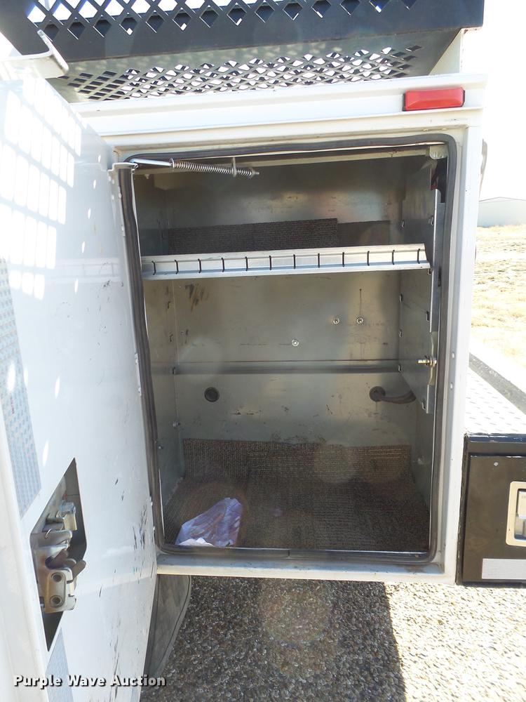 image for item EN9708 2010 Ford F550 service truck