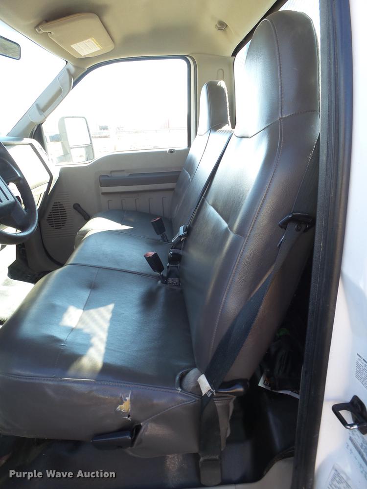 image for item EN9708 2010 Ford F550 service truck