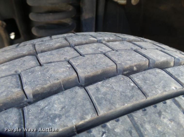 image for item EN9708 2010 Ford F550 service truck