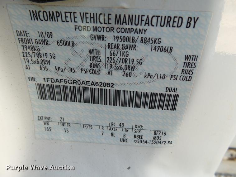 image for item EN9708 2010 Ford F550 service truck