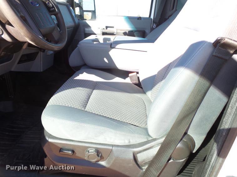 image for item EN9709 2015 Ford F250 Crew Cab pickup truck