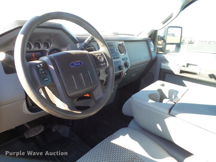 image for item EN9709 2015 Ford F250 Crew Cab pickup truck