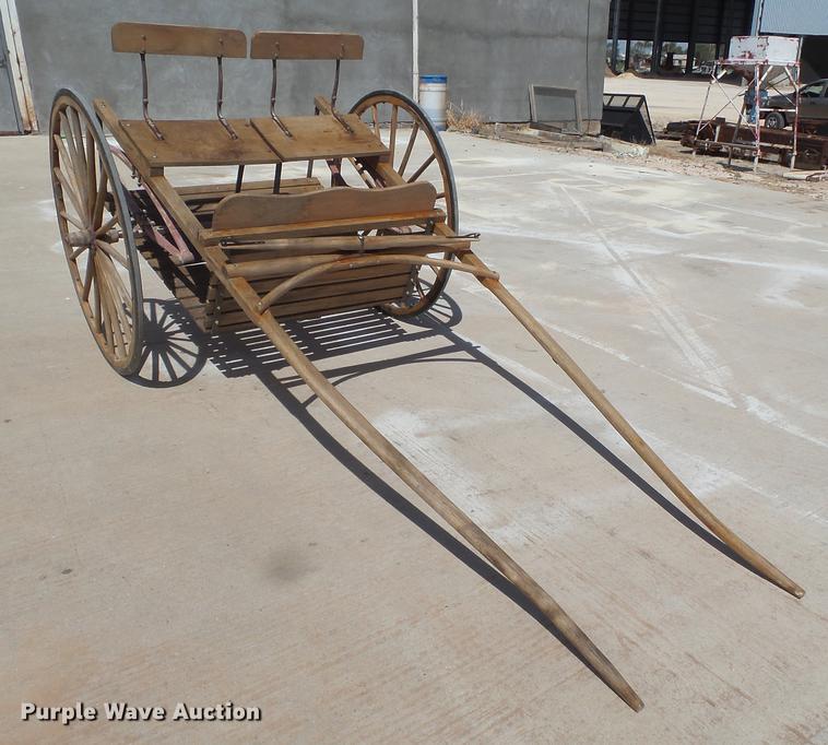 image for item EN9710 Horse buggy