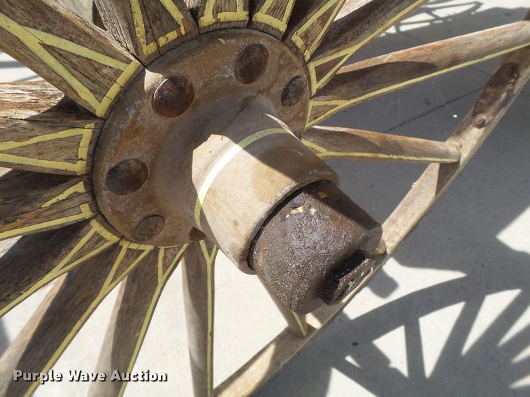 image for item EN9711 Horse carriage