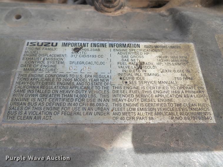 image for item EN9715 2006 Isuzu NPR box truck