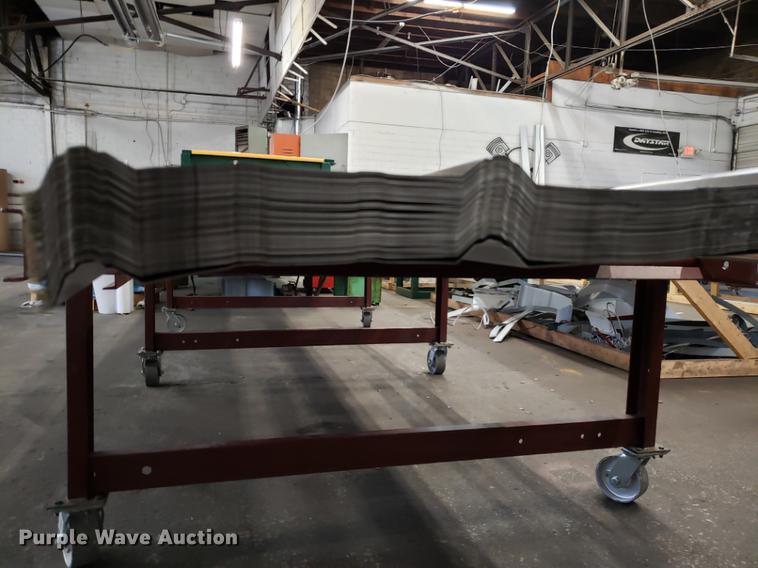 image for item EN9762 (50) sheets of metal roofing/siding