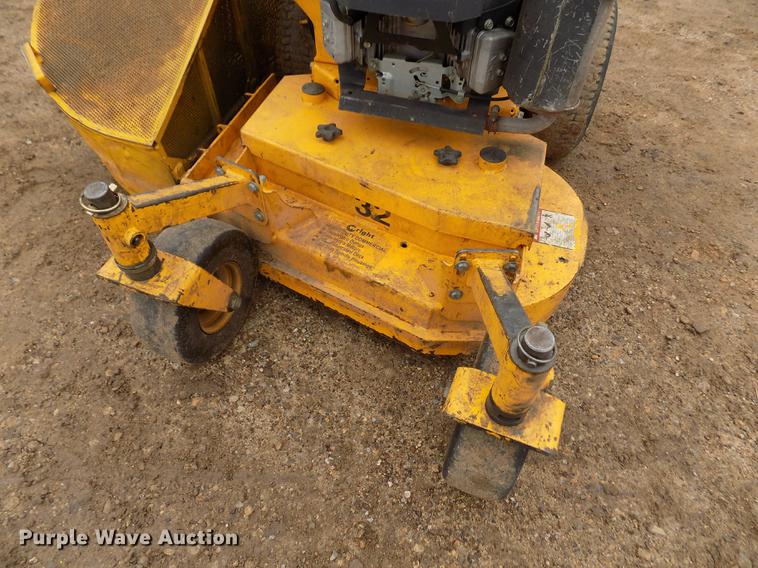 image for item EQ9043 Wright Stander WS32 15KAW lawn mower